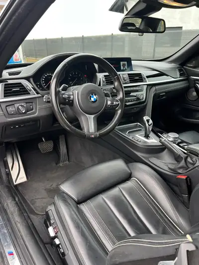 BMW 440 Cabriolet — Roadster sportif 326 ch, transmission automatique, tous terrains — Innenraum