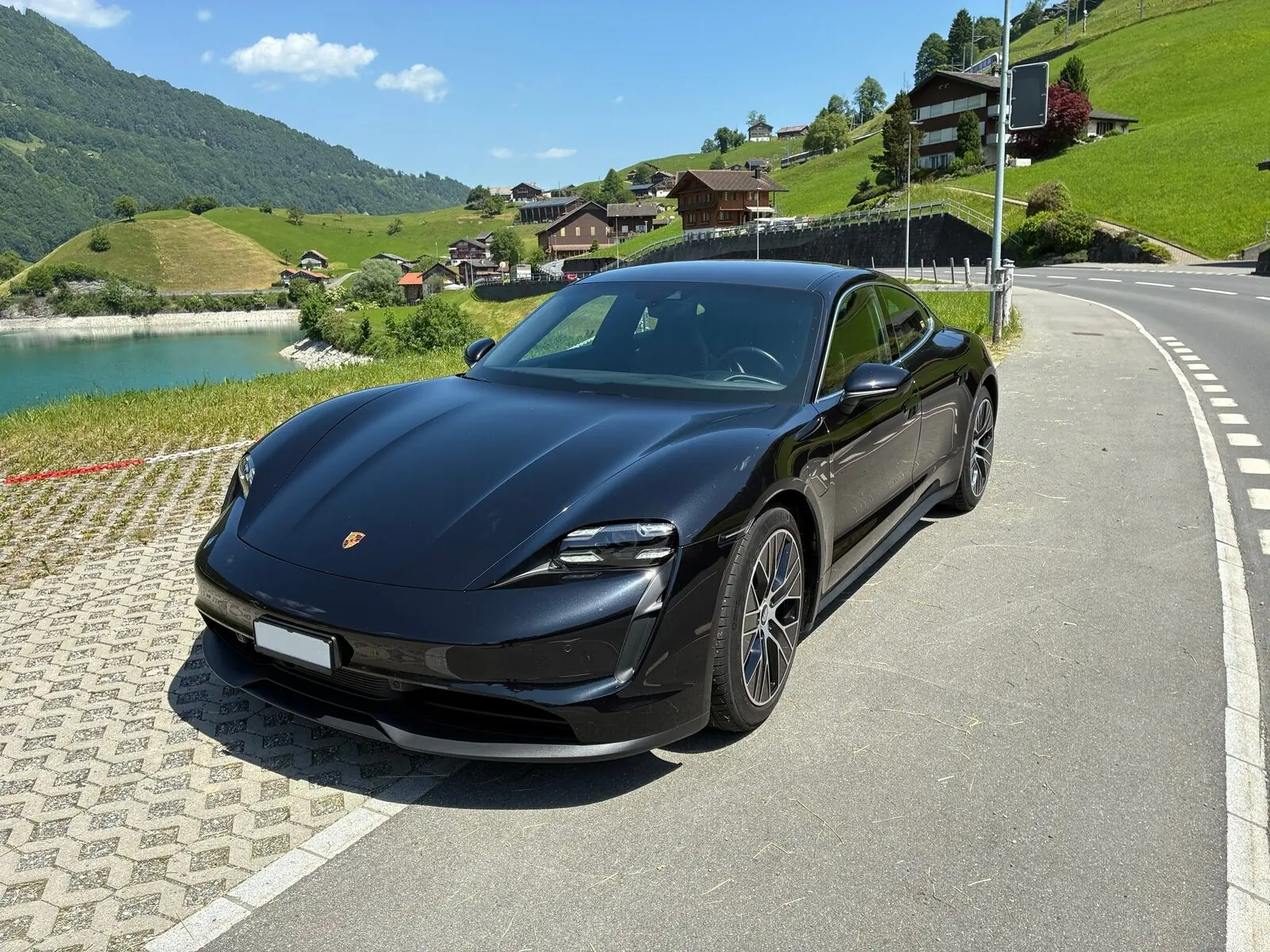 Porsche Taycan 2020 occasion Lungern — 1