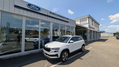 Skoda Karoq 2023 — SUV compact fiable, 76 500 km, transmission automatique — vue extérieure