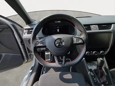 Skoda Octavia Break 290 ch — Break sportif transformé, entretien irréprochable — Miniatur 11