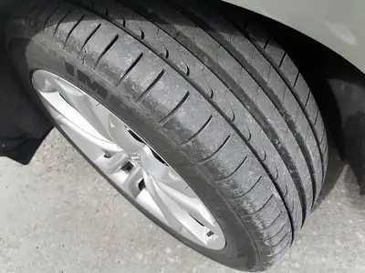 Audi Q5 2014 — SUV premium robuste, révisé 2025, tous freins neufs — intérieur