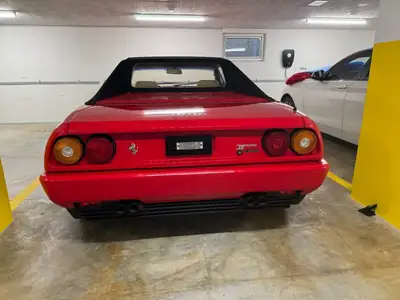 Ferrari Mondial 3.2 1986 — Cabriolet légendaire, cuir intégral, état d'origine exceptionnel — intérieur