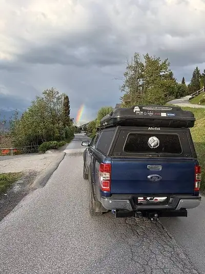 Ford Ranger Diesel 4x4 — Pick-up polyvalent équipé, prêt à l'aventure — Innenraum