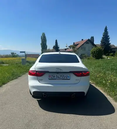 Jaguar XF Break 2018 — 250 ch, transmission automatique, état impeccable — Detail