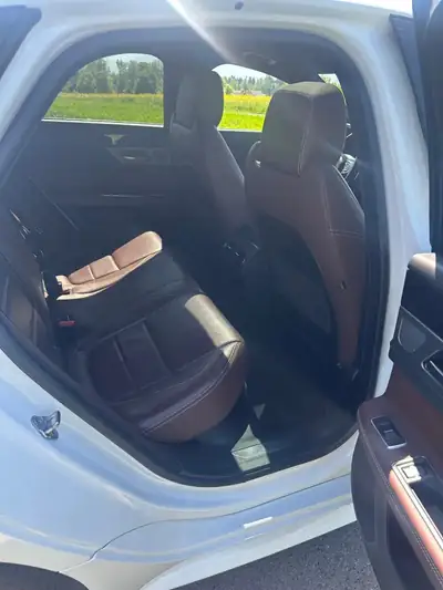 Jaguar XF Break 2018 — 250 ch, transmission automatique, état impeccable — Miniatur 11