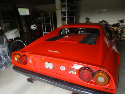 Ferrari 308 1979 — Le coupé sport italien légendaire, 40'000 km d'histoire — Seitenansicht