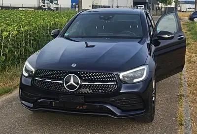 Mercedes-Benz GLC 300 — SUV diesel performant, 128 500 km, traction intégrale — Seitenansicht
