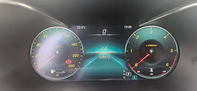 Mercedes-Benz GLC 300 — SUV diesel performant, 128 500 km, traction intégrale — Miniatur 12