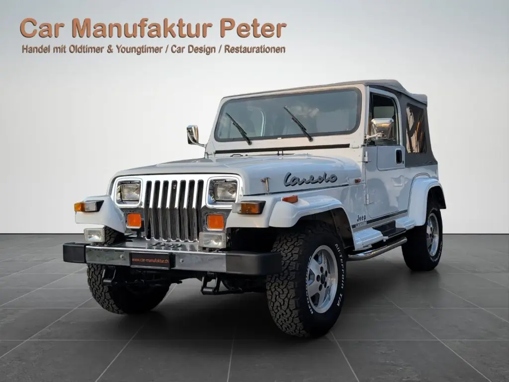 Jeep Wrangler Laredo 1992 — Légendaire 4x4 avec moteur 6 cylindres et faible kilométrage