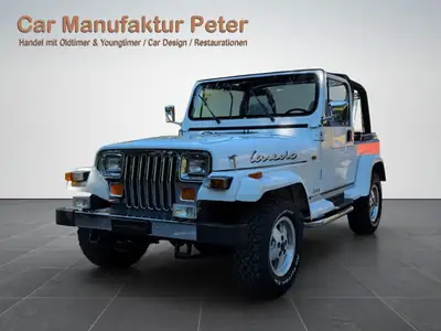 Jeep Wrangler Laredo 1992 — Légendaire 4x4 avec moteur 6 cylindres et faible kilométrage — intérieur