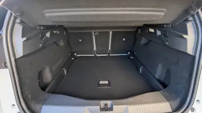 Citroën C5 Aircross Plug-in Hybrid — SUV 7 places, 226 ch, quasi neuf — Miniature 10