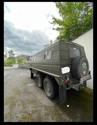 Steyr Puch Pinzgauer 712M 1972 — Légendaire 4x4 de collection, aménagement camping complet — Seitenansicht