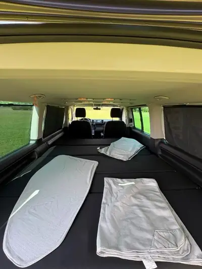 VW T6 Multivan Diesel 150 PS — Monospace 7 places, full équipé, 200'000 km — Miniature 13