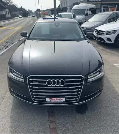 Audi A8 2014 — Berline de prestige diesel, grand service effectué — fianco