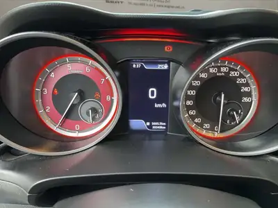 Suzuki Swift 2020 — Mild-Hybrid dynamique, 39 500 km seulement — Miniature 7