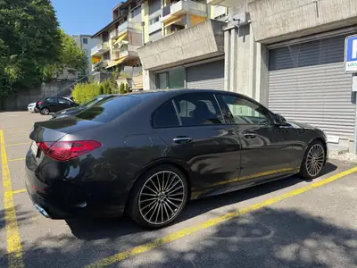 Mercedes-Benz C 200 Avantgarde 4MATIC — Berline premium Mildhybrid, révisée MFK — Heckansicht