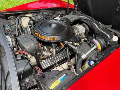 Chevrolet Corvette C3 1980 — Légendaire coupé sport, 69'000 km, état exceptionnel — Miniatur 8