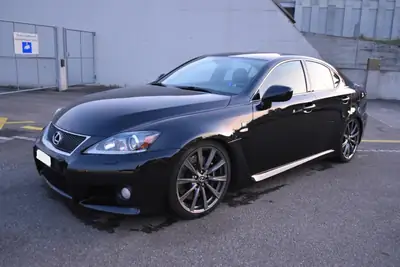 Lexus IS 423 ch — Berline sport V8, édition Narukami exclusive avec 79'000 km — Außenansicht