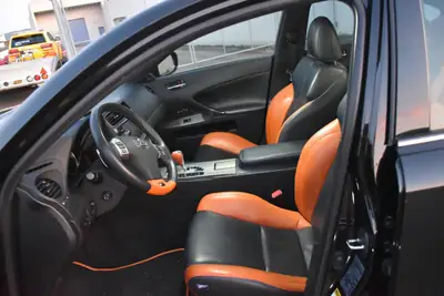 Lexus IS 423 ch — Berline sport V8, édition Narukami exclusive avec 79'000 km — Miniatur 7