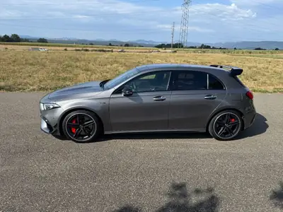 Mercedes-AMG A 45 S 4MATIC+ 2020 — Berline sportive 421 ch, état d'exception — Miniatur 7