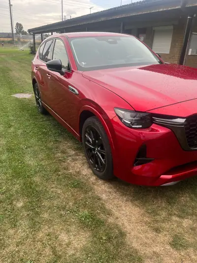 Mazda CX-60 Plug-in Hybrid — SUV premium 327 ch, garantie jusqu'en 2031 — Miniatura 10