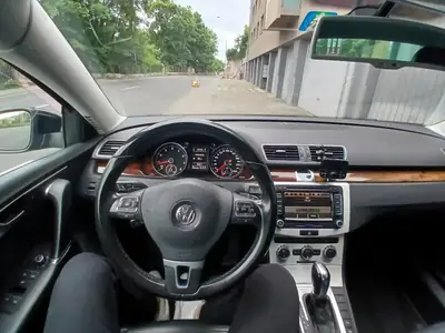 VW Passat Berline 2012 — Berline élégante, motorisation performante 210 ch — Heckansicht