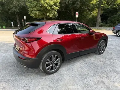 Mazda CX-30 MHEV 2020 — SUV compact hybride, état impeccable, rare équipement premium — tableau de bord
