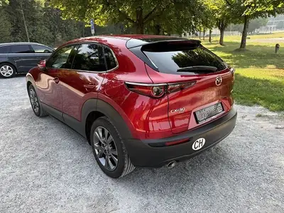 Mazda CX-30 MHEV 2020 — SUV compact hybride, état impeccable, rare équipement premium — intérieur