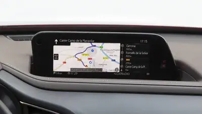 Mazda CX-30 MHEV 2020 — SUV compact hybride, état impeccable, rare équipement premium — Miniature 18