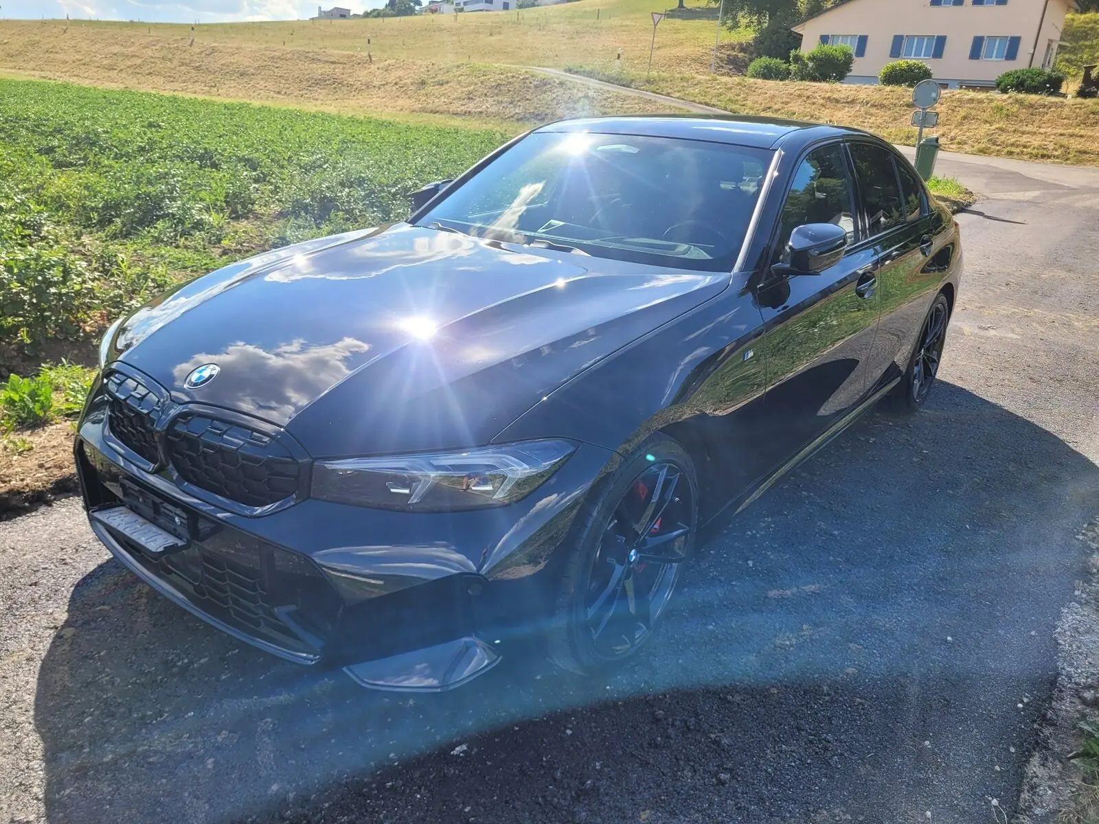 BMW M340 2022 — Berline sportive hybride, révision BMW récente — Außenansicht