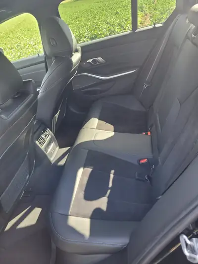 BMW M340 2022 — Berline sportive hybride, révision BMW récente — interni