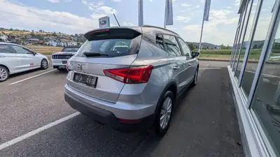 SEAT Arona 2018 — SUV urbain compact, 115 ch, boîte automatique — arrière