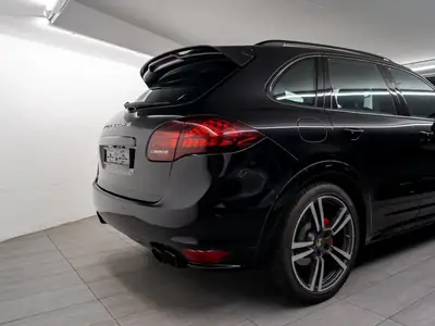 Porsche Cayenne GTS 2013 — SUV sportif 420 ch, impeccable et full service — arrière