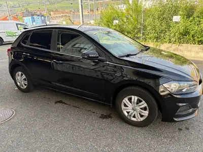 VW Polo 1.0 essence 95 ch — Citadine fiable, entretien économique — fianco