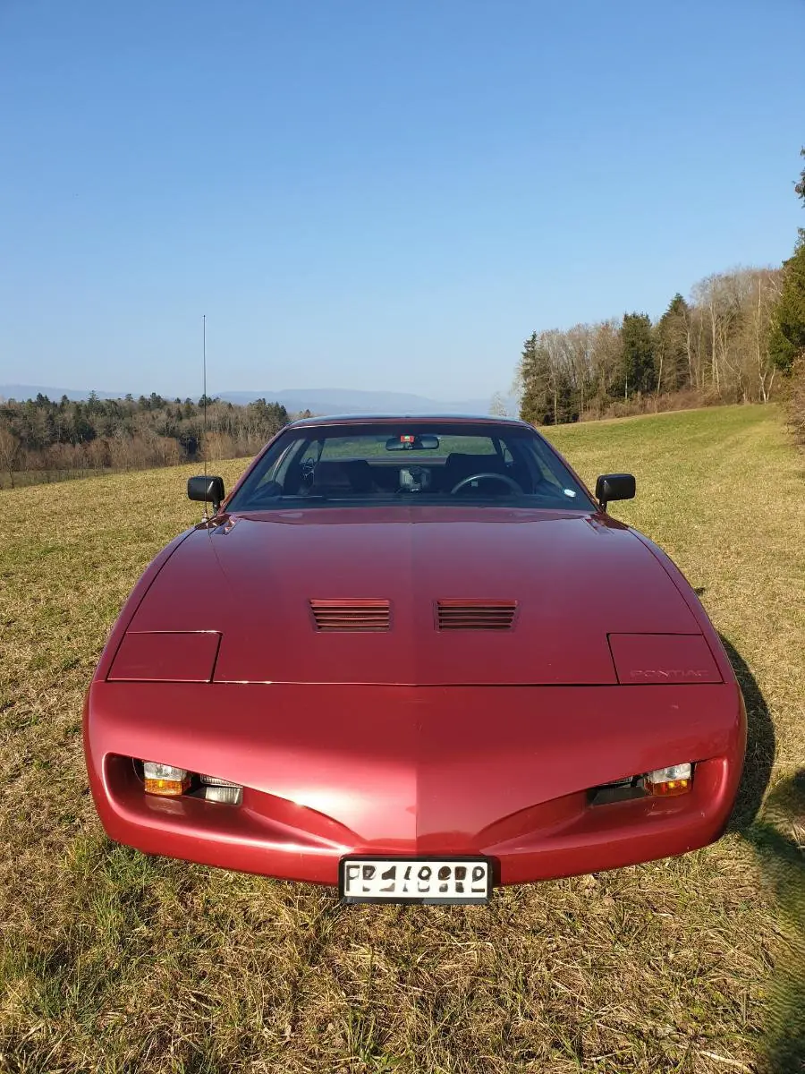 Pontiac Firebird SS 1992 — Coupé sportif américain, motorisation V8 puissante