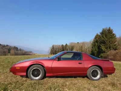 Pontiac Firebird SS 1992 — Coupé sportif américain, motorisation V8 puissante — fianco