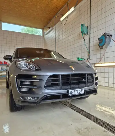 Porsche Macan 400ch — SUV premium sportif, transmission intégrale — interni
