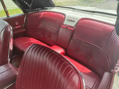 Ford Thunderbird 1966 — Cabriolet américain iconique, état impeccable — dettaglio