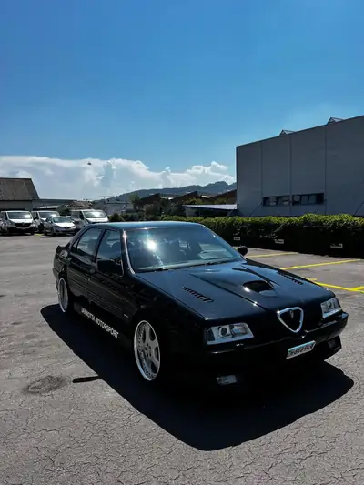 Alfa Romeo 164 V6 Turbo 1991 — Rare classique restauré, moteur légendaire — Außenansicht