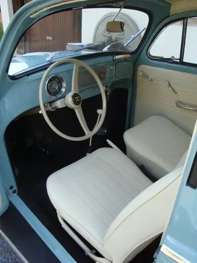 VW Käfer Oval 1955 — Légende restaurée, toit pliant d'origine — Miniature 10