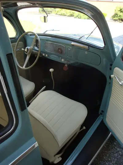 VW Käfer Oval 1955 — Légende restaurée, toit pliant d'origine — Miniature 11