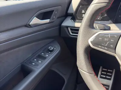 VW Golf 300 ch — Berline sportive automatique, faible kilométrage — Miniatur 12