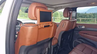 Jeep Grand Cherokee 2016 — SUV robuste 250 ch diesel, très bon état, entretien complet — Miniatur 7