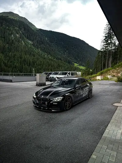 BMW 335i xDrive F30 — Berline haute performance G-Power, 400 ch, carbone intégral — Seitenansicht