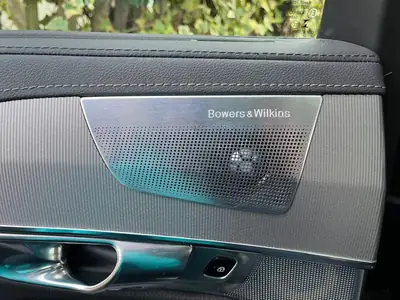 Volvo XC90 2018 — SUV 7 places hybride rechargeable, 303 ch et traction intégrale — Miniatur 9