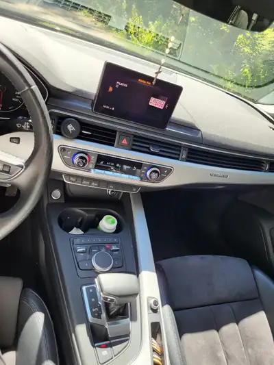 Audi A4 Avant 2018 — Break diesel 190 ch, entretien régulier, faible kilométrage autoroute — Armaturenbrett