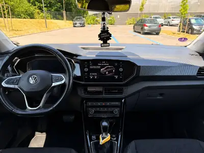 VW T-CROSS 1.0 TSI 115 ch — SUV urbain polyvalent, entretien récent complet — détail