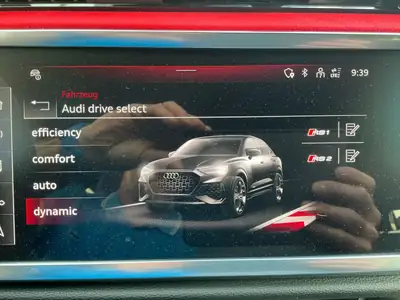 Audi RS Q3 2023 — SUV haute performance 400 ch, 14'900 km seulement — Miniatura 14