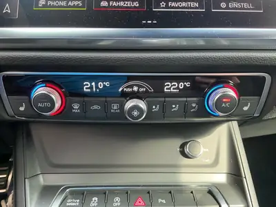 Audi RS Q3 2023 — SUV haute performance 400 ch, 14'900 km seulement — Miniatura 20