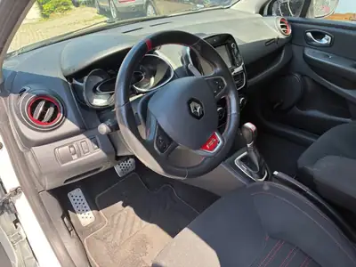 Renault Clio 2017 — Berline compacte automatique, 200 ch dynamiques — Miniatura 7